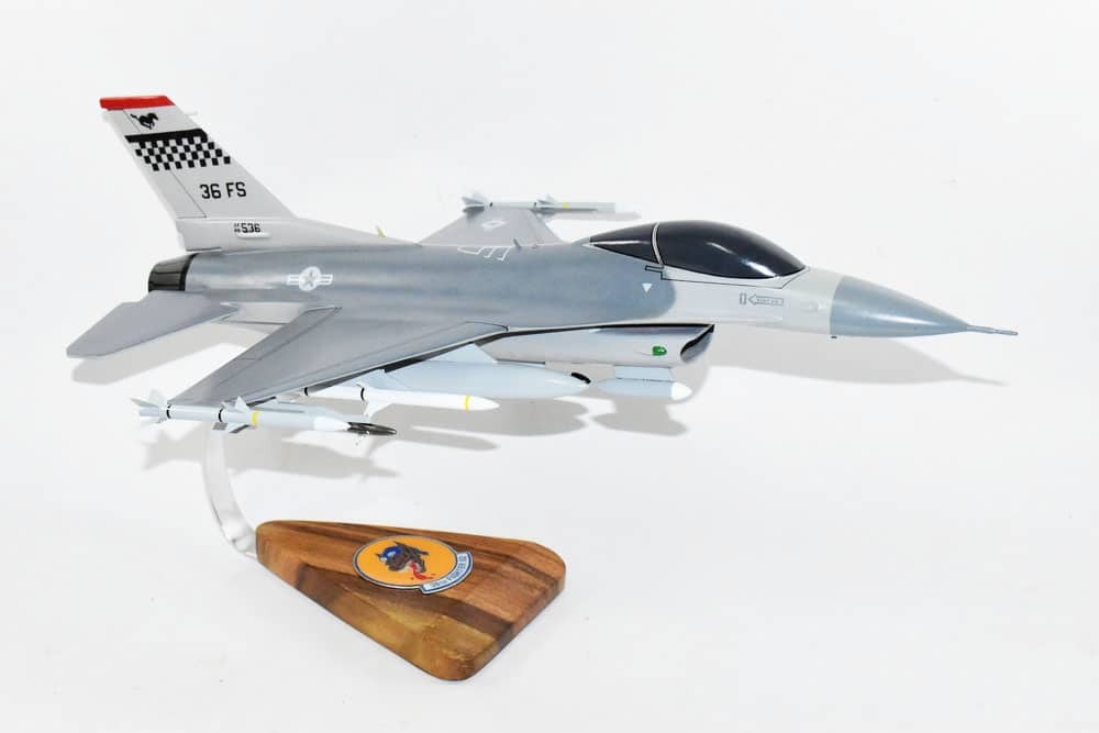 Lockheed Martin® F-16 Figthing Falcon®, 36th FS The Fabulous Flying Fiends, 18