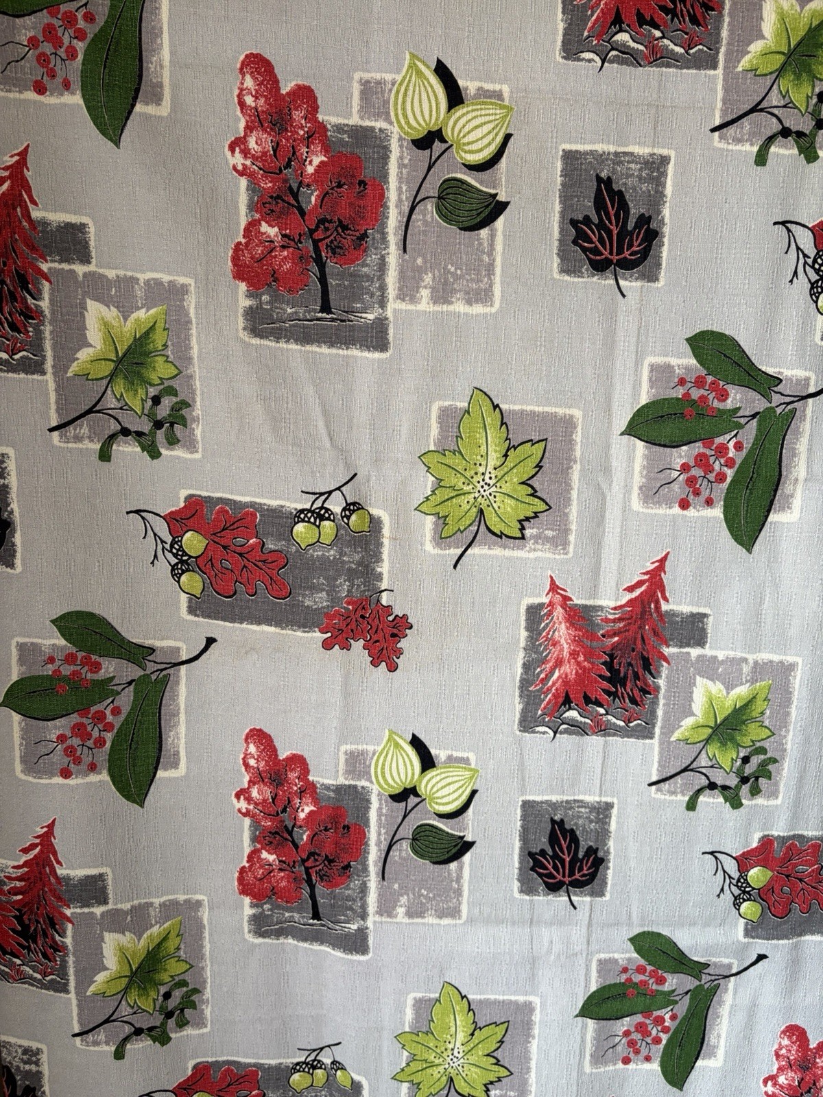 Vintage 1950s Gray Autumn Winter Theme Novelty Print Barkcloth Fabric 6 Yds 35”
