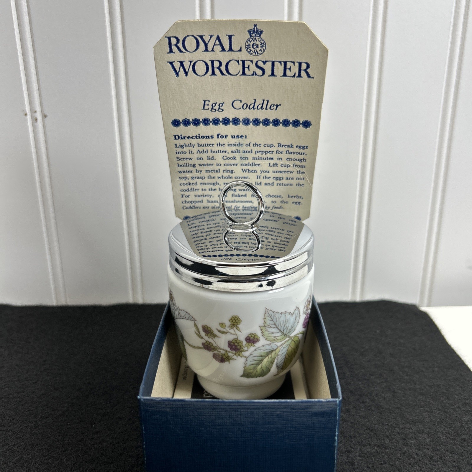 Vintage Royal Worcester Lavinia Berries Porcelain Egg Coddler 8 England Vintage Royal Worcester Lavinia Berries Porcelain Egg Coddler 8 England