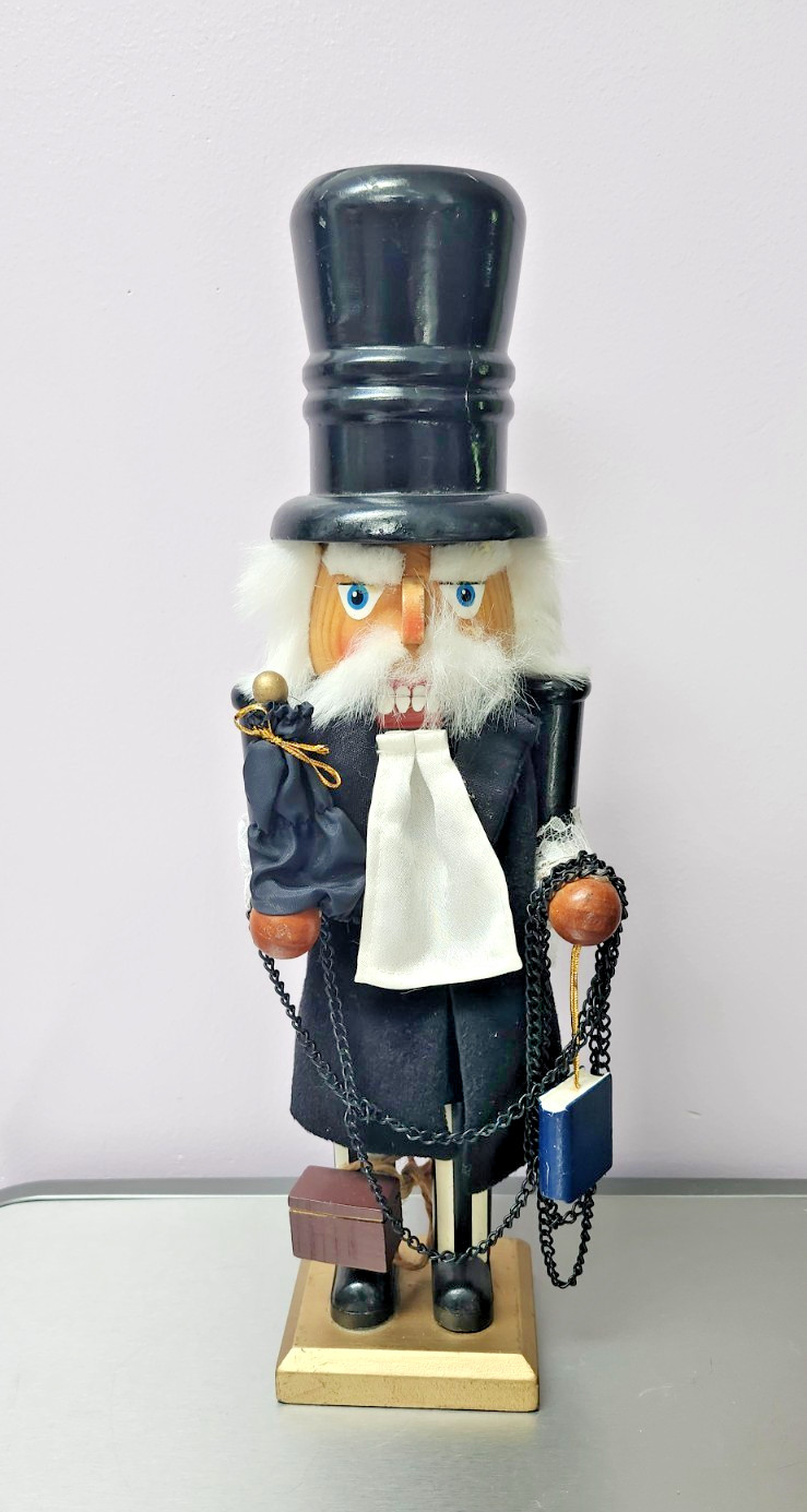 Unbranded  A Christmas Carol Nutcracker  15