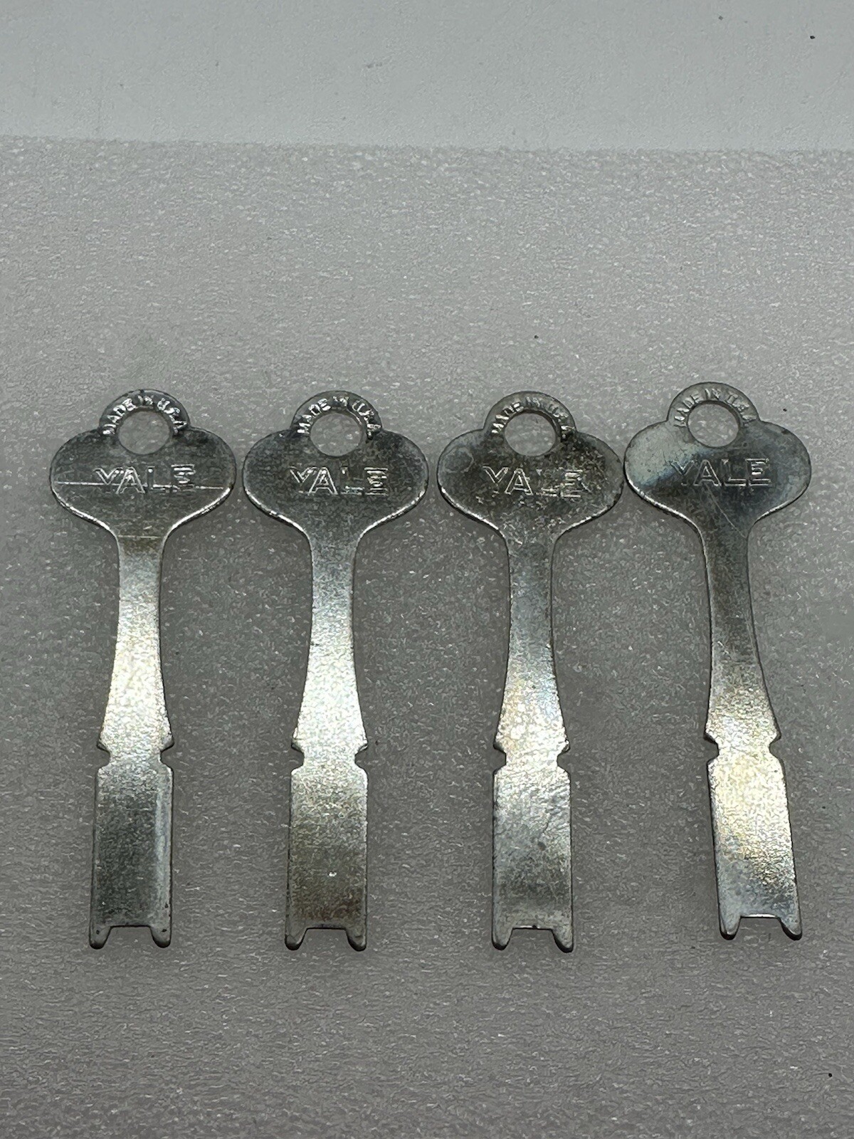 Vintage Yale Skeleton Keys Lot Of 4 Flat Uncut 2.60\
