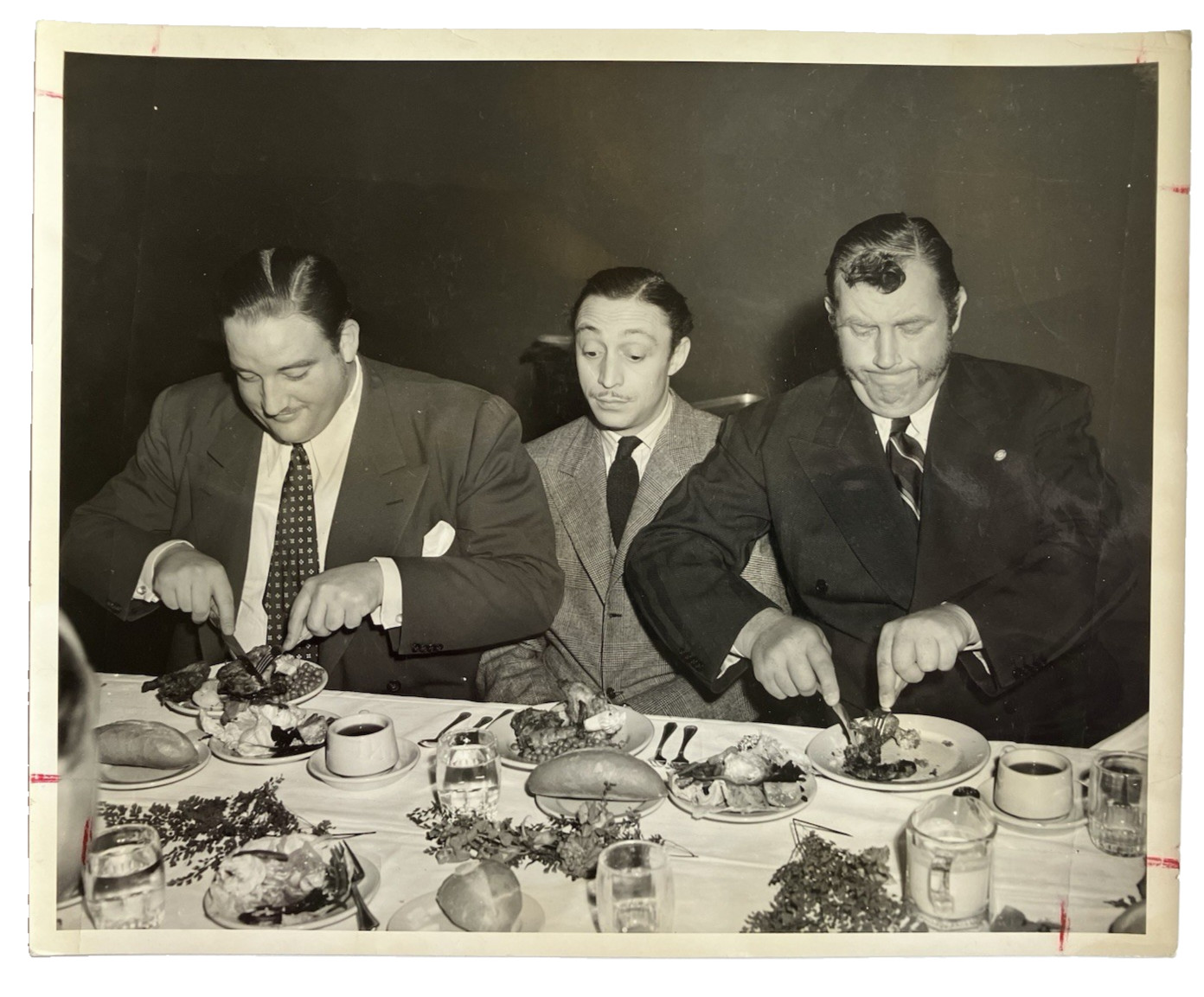 Laird Cregar Andy Devine Mischa Auer Vtg 1941 Press Photo Comical Luncheon Photo