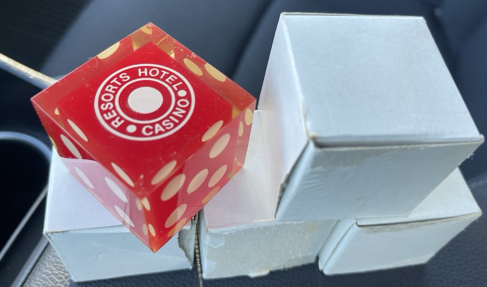 1970s Resorts Hotel Casino Large Lucite Souvenir Dice-Original Box-NEW NOS RARE