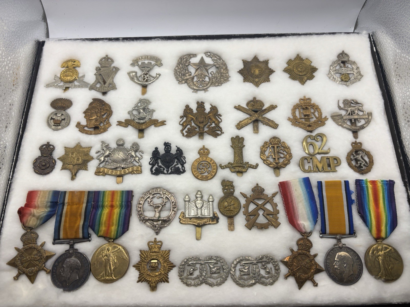 WWI Medals Trios Lot And Cap Badges Collection