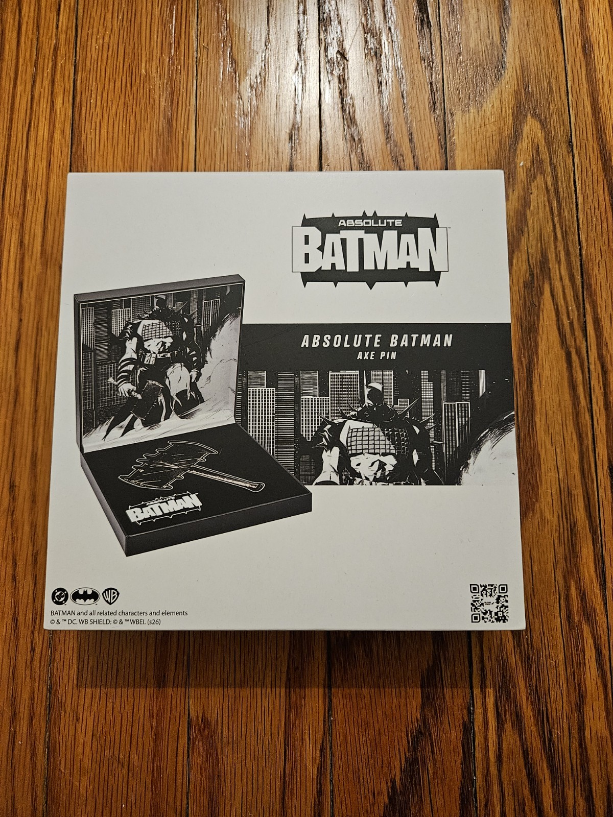 NYCC 2026 Exclusive DC Comics Absolute Batman 3D Cast Axe Collector Pin IN HAND