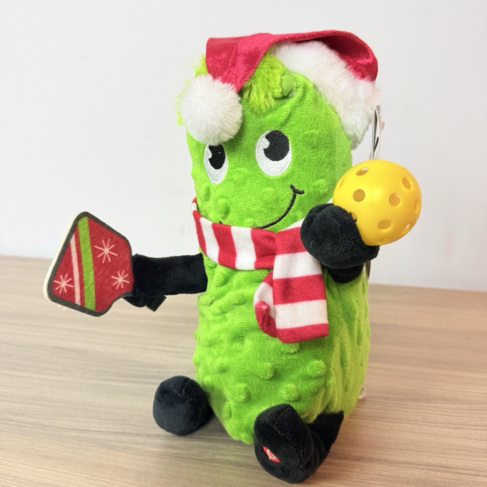 VIDEO Gemmy Christmas Animated Pickleball Playing Pickle 11” Singing Plush NWT