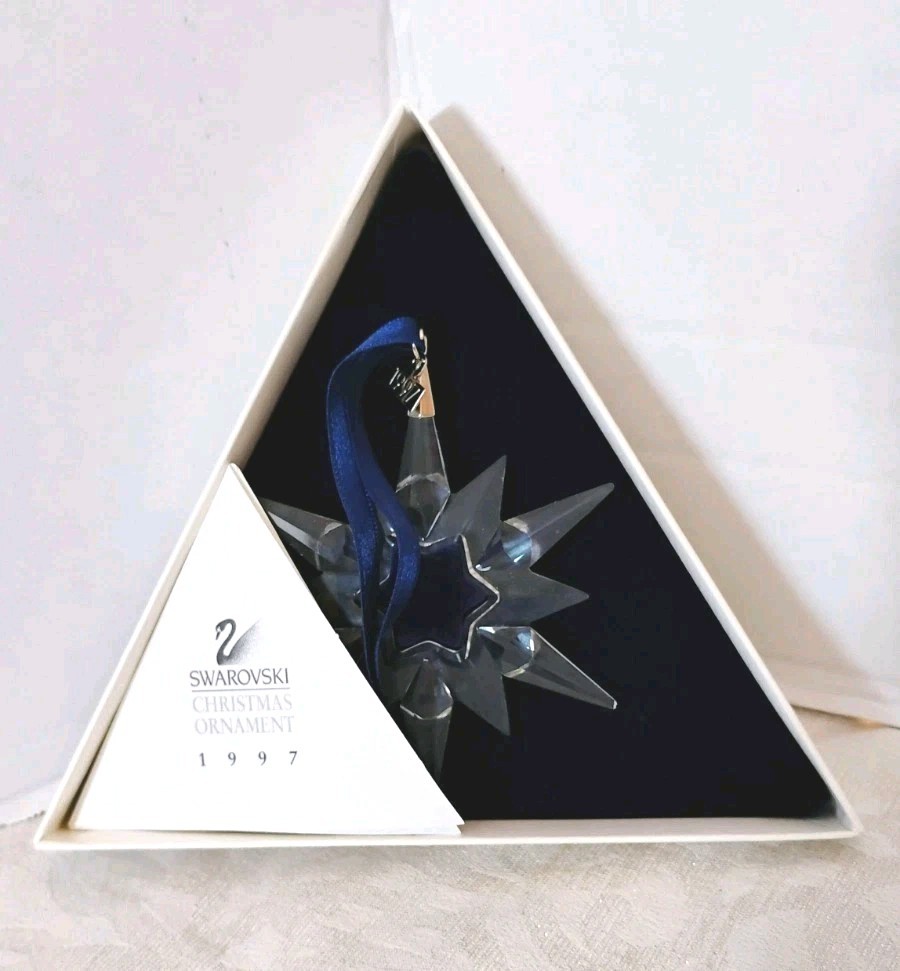Swarovski 1997 Annual Edition Christmas Snowflake Ornament with Box VGC