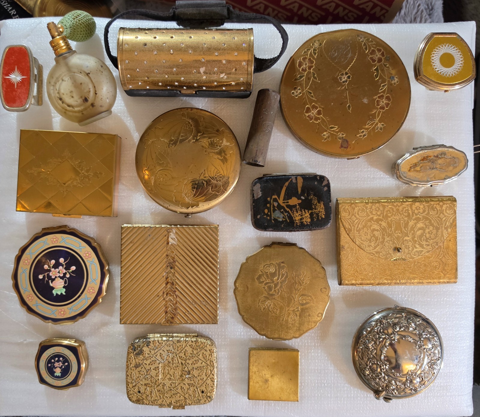 Vintage Stratton Volupté Japan Mirrored Vanity Compacts REPAIR Parts Junk Lot