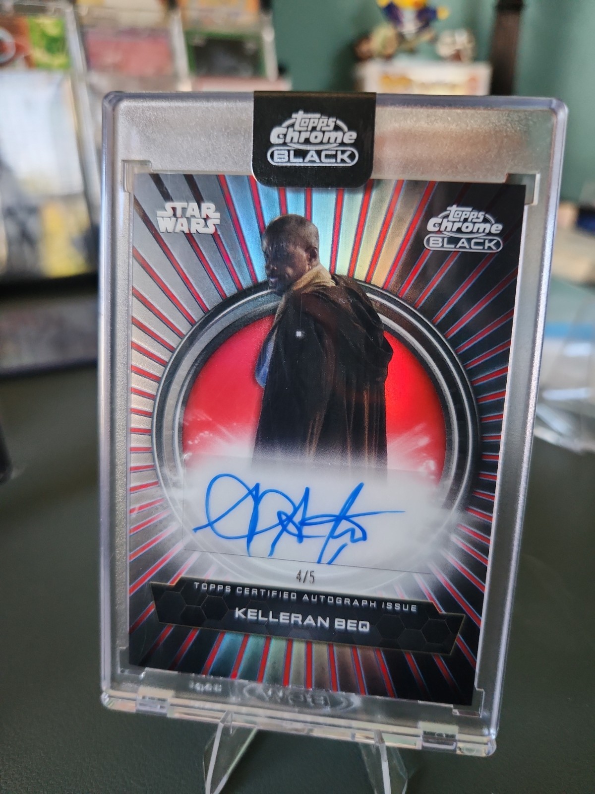 2024 Topps Chrome Black Star Wars Ahmed Best as Kelleran Beq Duality Auto Red /5