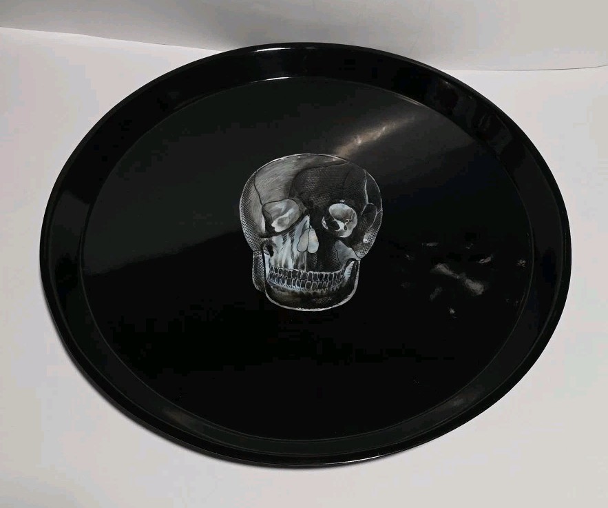 D.L. & Co. Skull Mother of Pearl Memento Mori 18