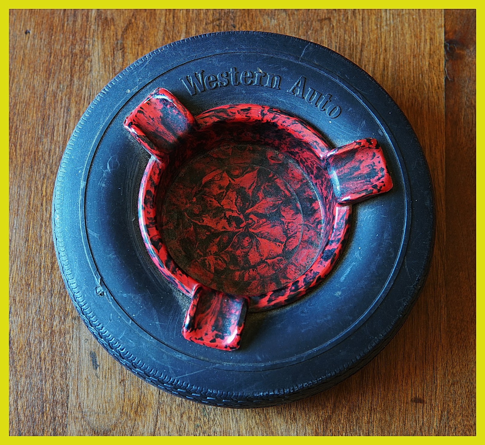 1960s vintage Western Auto ashtray