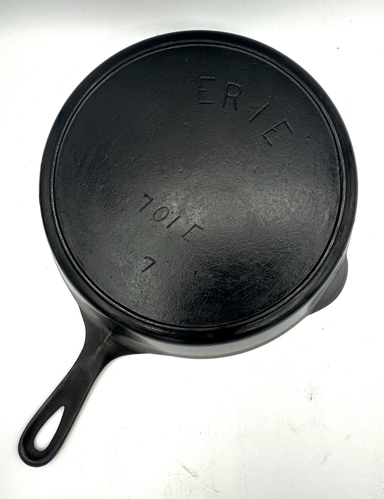 Pre-Griswold Erie No. 7 Cast Iron Skillet Fully Restored Great Condition Flat 