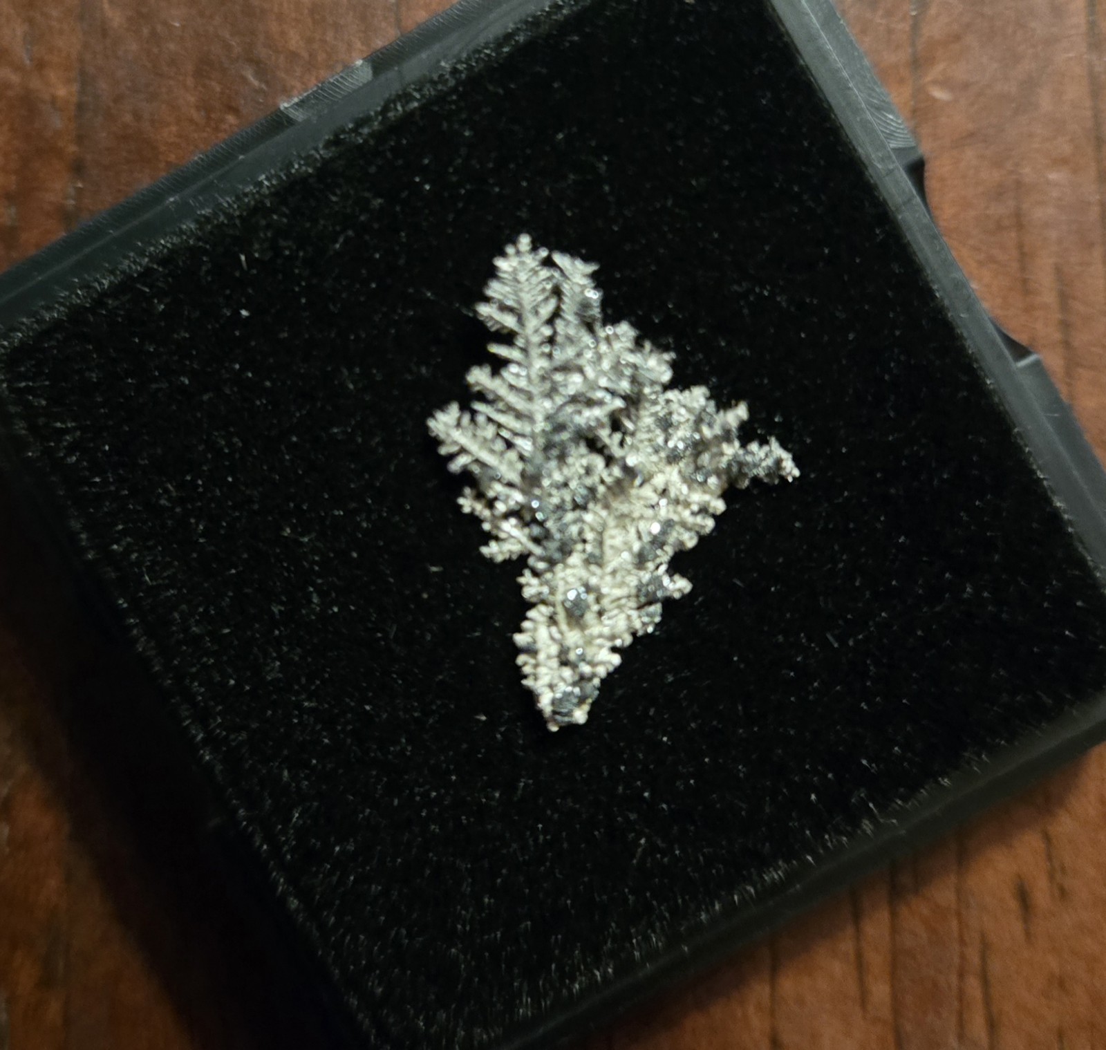 Aesthetic Native Silver Crystal Cluster Lmiter Mine, Morocco (0.509g Thumbnail)