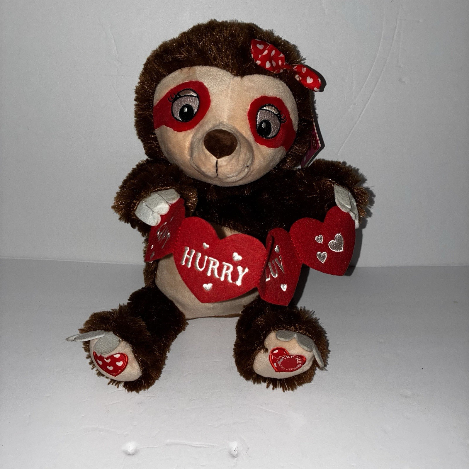 NWT Sound - Light Animatronics Girl Sloth Sings&Moves to \