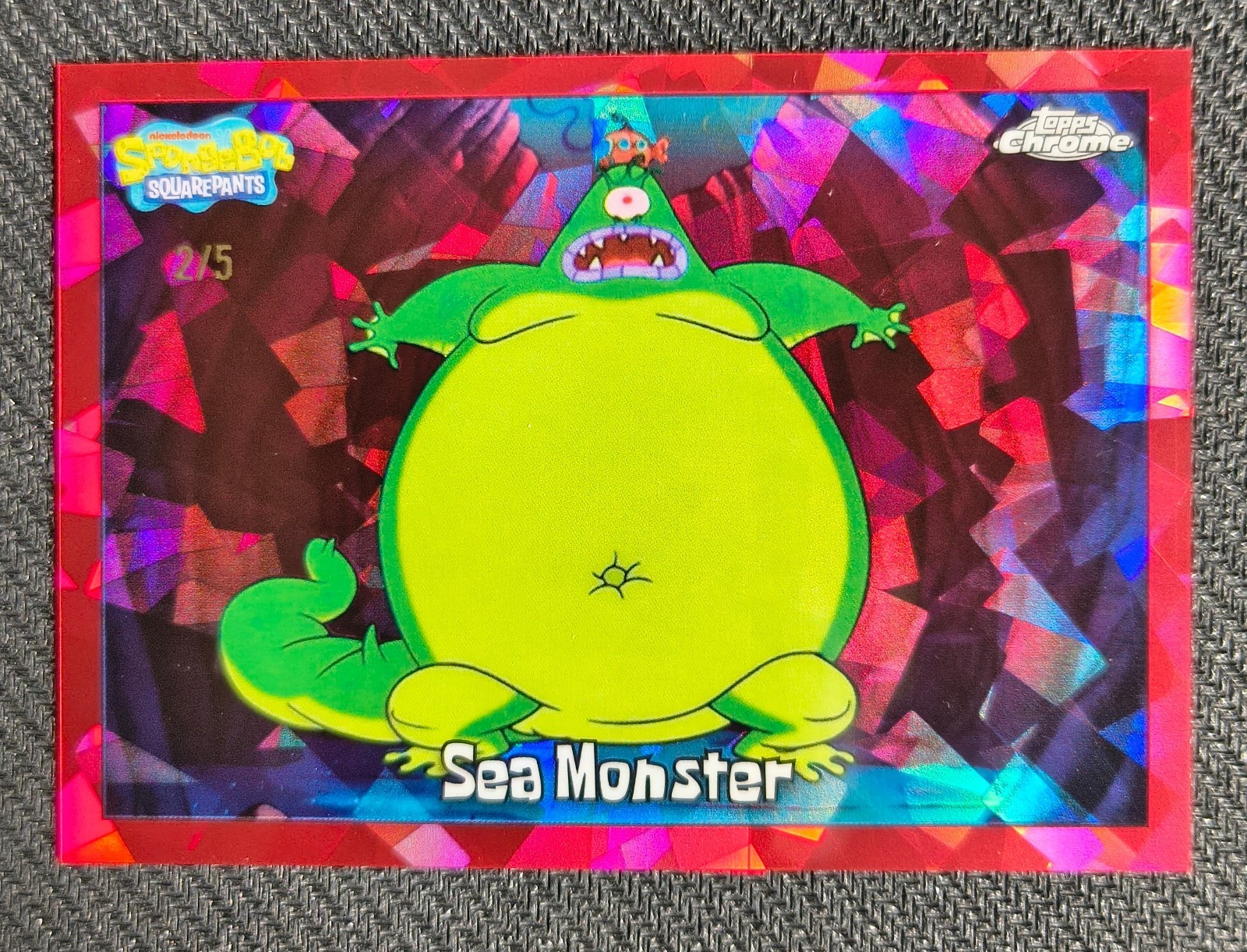  2025 TOPPS CHROME SAPPHIRE SEA MONSTER SPONGEBOB SQUAREPANTS RED SAPPHIRE 2/5