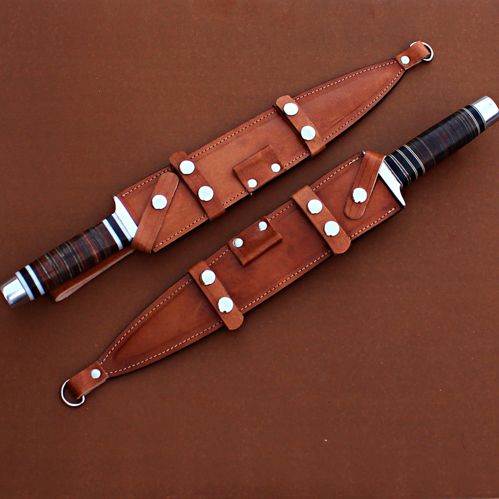 Handcrafted Dagger Knife Set (2 Pieces) – Mini Sword Design with Leather Sheaths