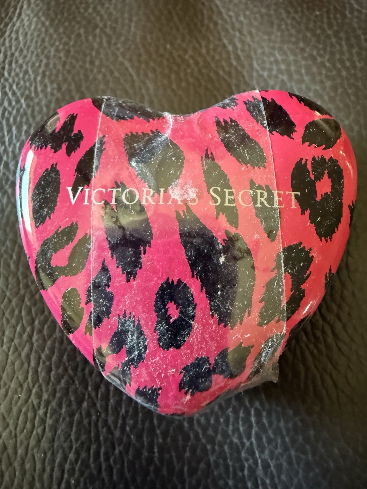 Victoria’s Secret Cinnamints .6  OZ. Package Heart Vintage Sealed