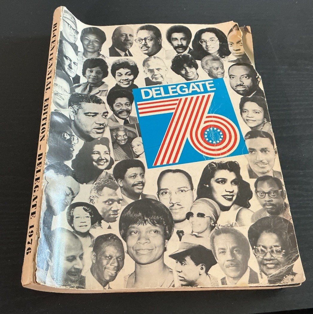 Bi-Centennial Edition Delegate 1976 Democratic Party Guide Book Magazine 