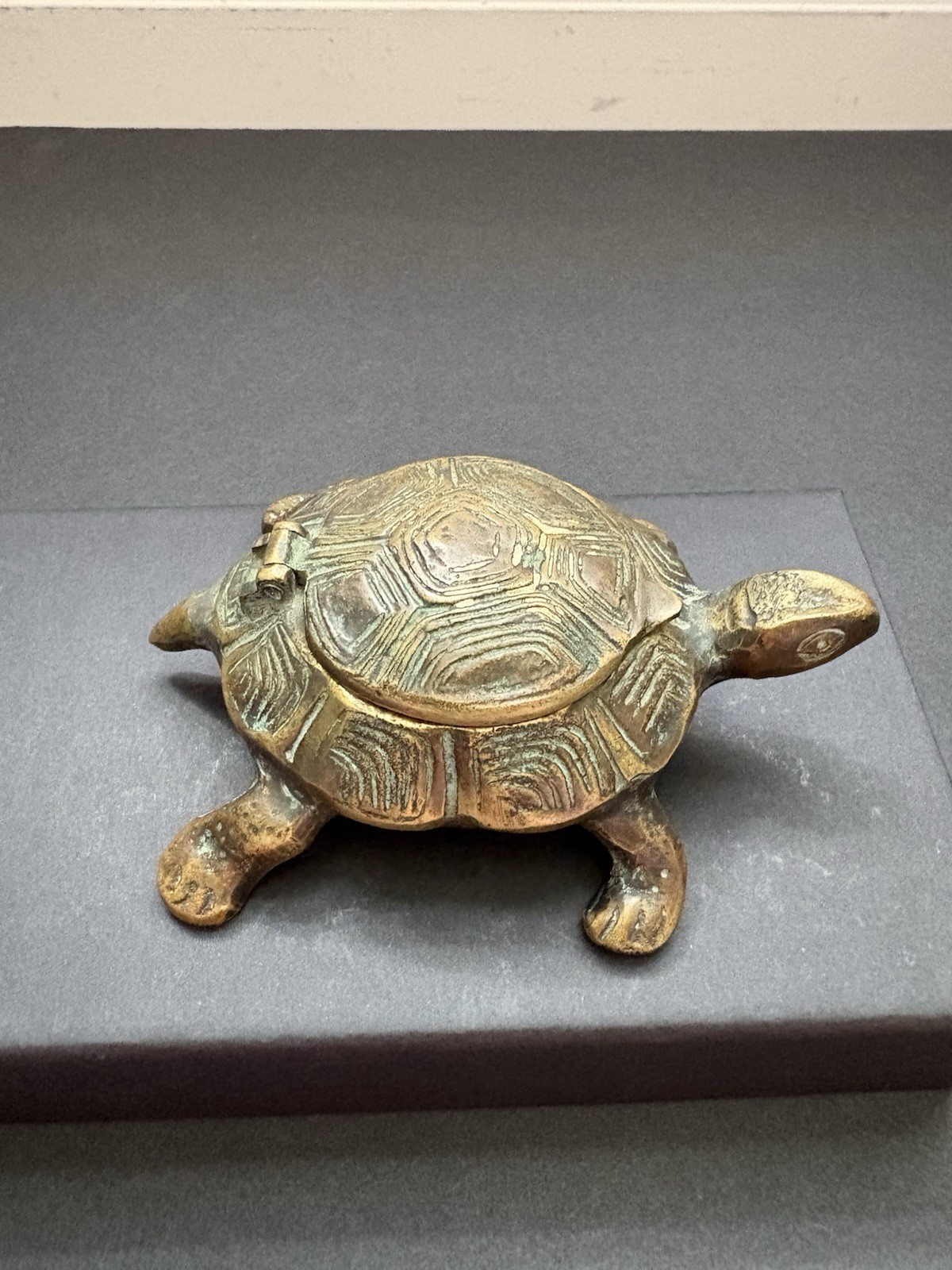 Vintage Bronze Turtle Ashtray w/Hinged Lid