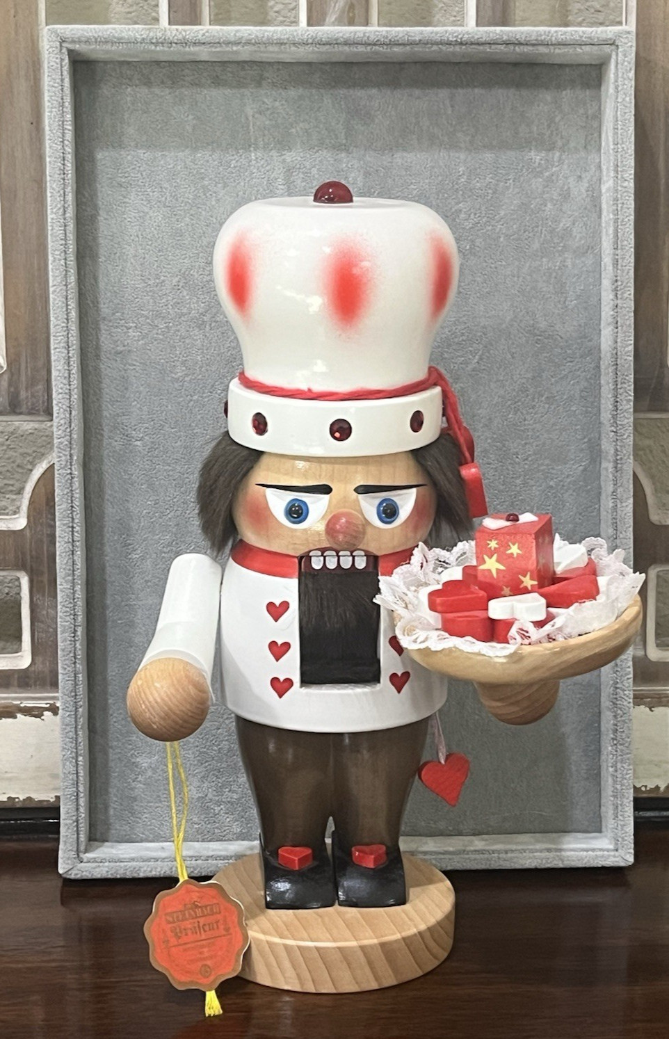 Nutcracker Steinbach Chubby Baker Hearts Display Chef Holiday Candy Treats Decor