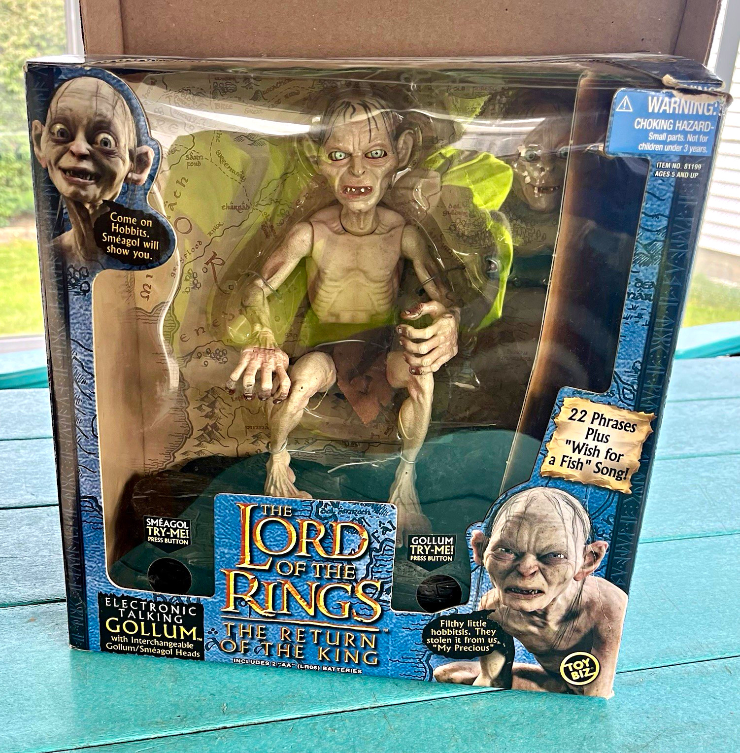 Toy Biz Electronic Talking Gollum Figure - Lord of the Rings Return of the King