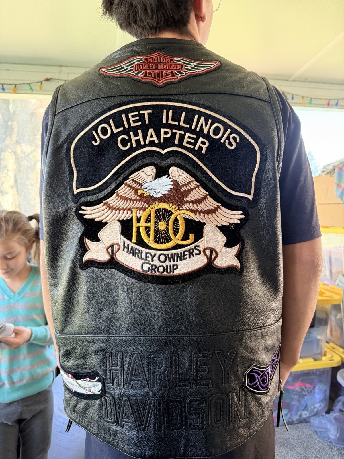 Harley Davidson Genuine Leather Vest Men’s L HOG Joliet Illinois Chapter Patches