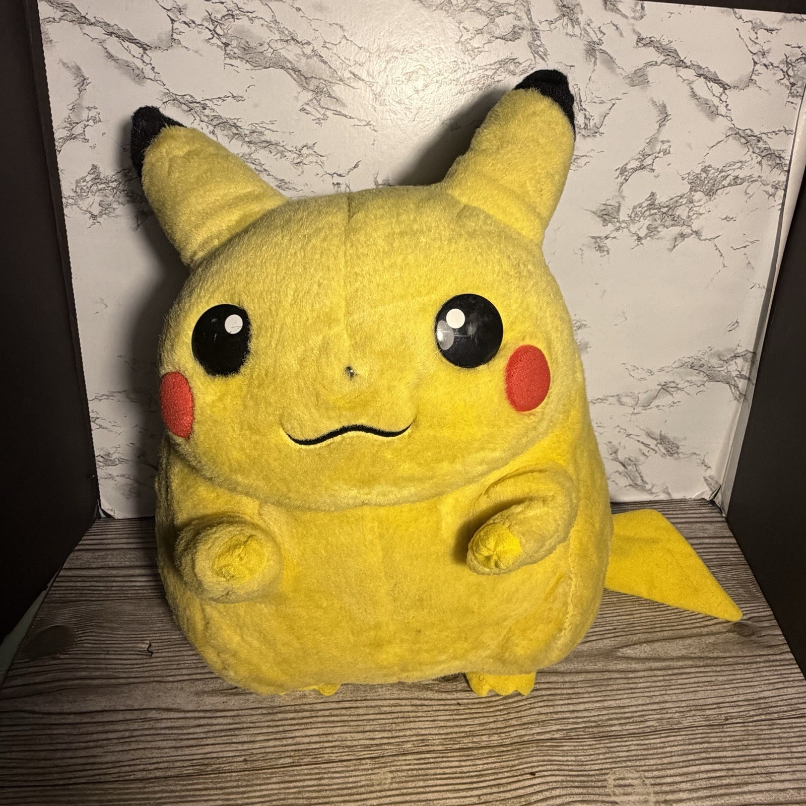 Vintage 1999 Pokemon Hasbro Tomy Jumbo Fat Pikachu Plush Chunkachu 16” Nintendo