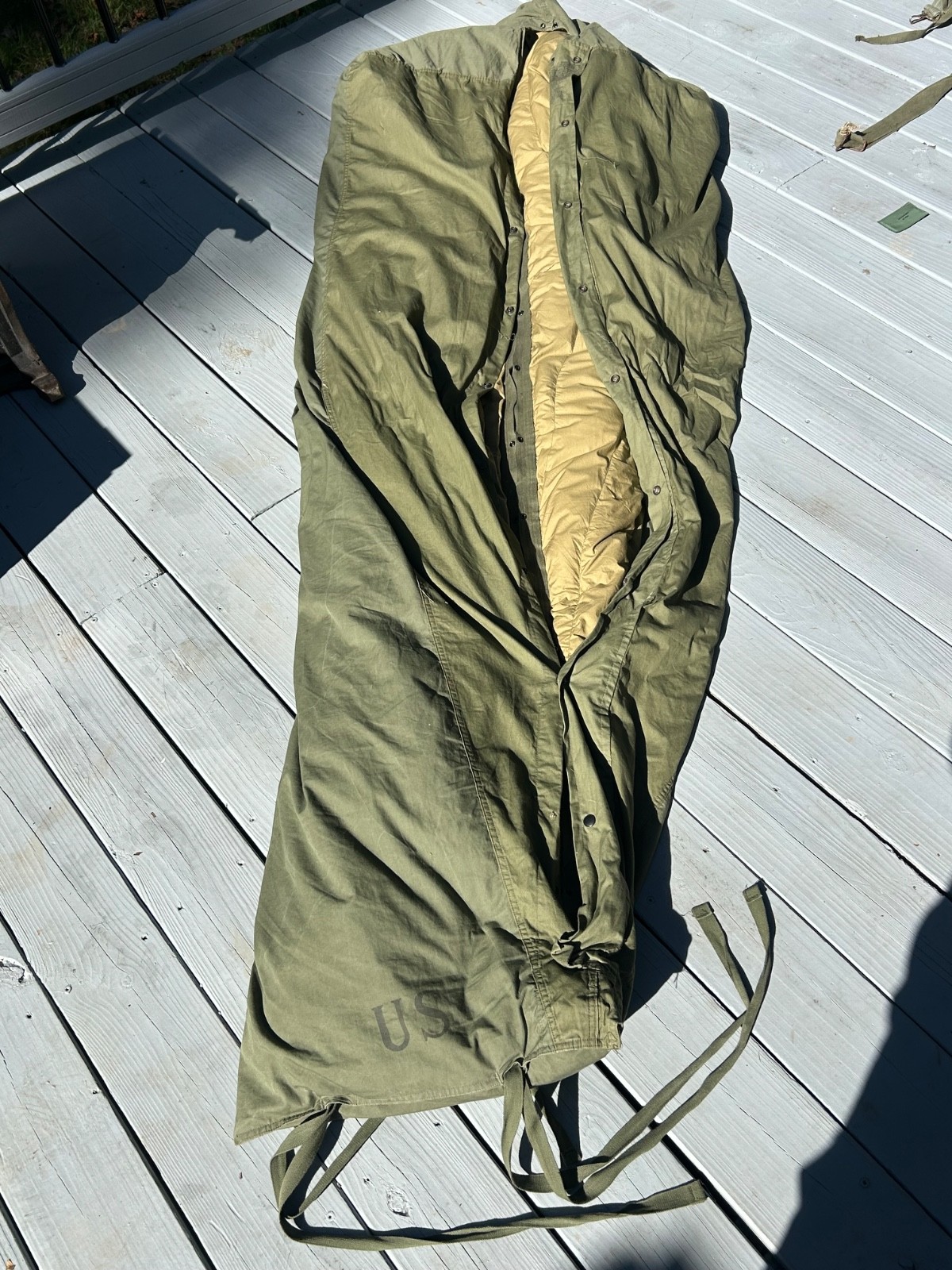 Nice Vietnam War Era M-1949 M49 Mummy Mountain Sleeping Bag with Cover