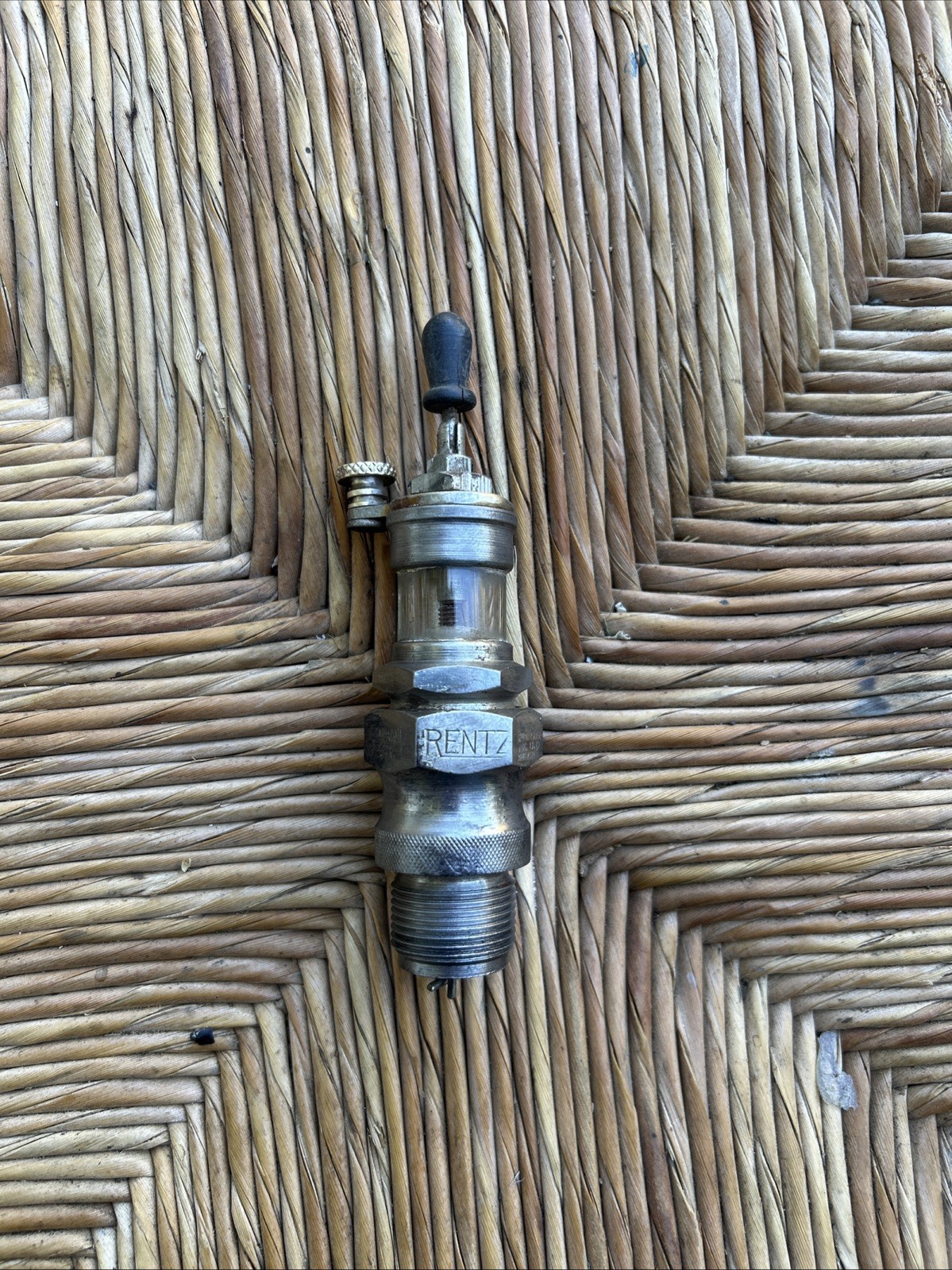 RENTZ Atlanta Vintage Antique Spark Plug 1/2\