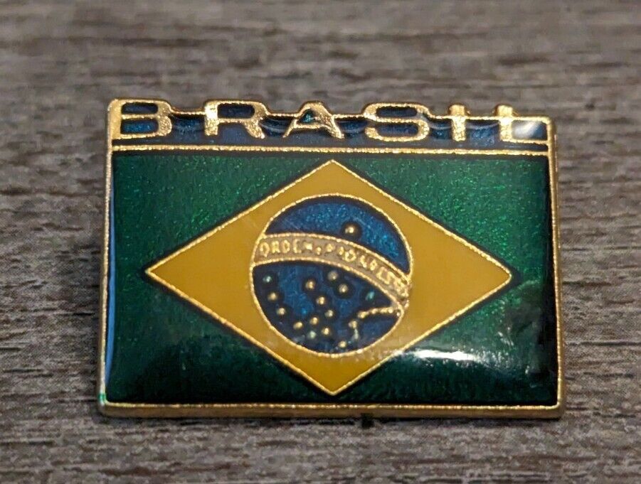 Vintage Gold Tone Metal/Enamel Brasil Flag  Lapel Pin
