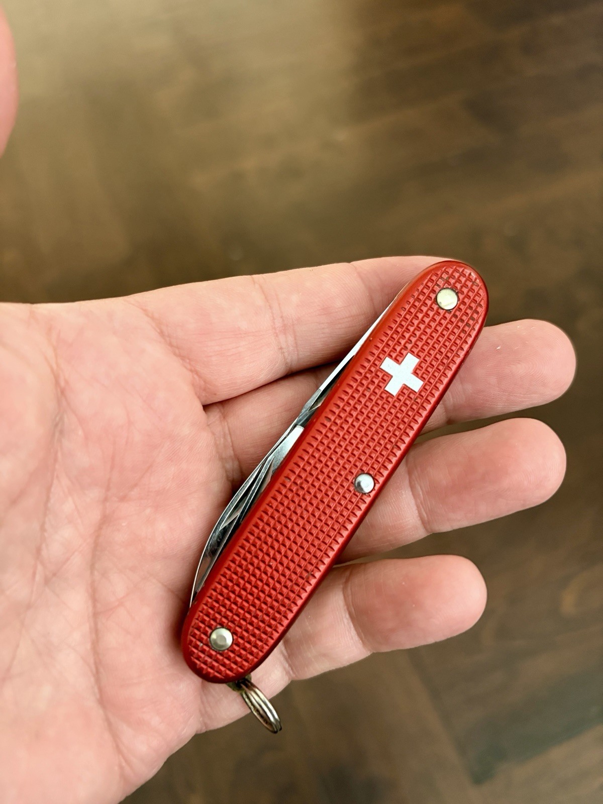 Rare - Victorinox Red Pioneer Alox Old Cross 