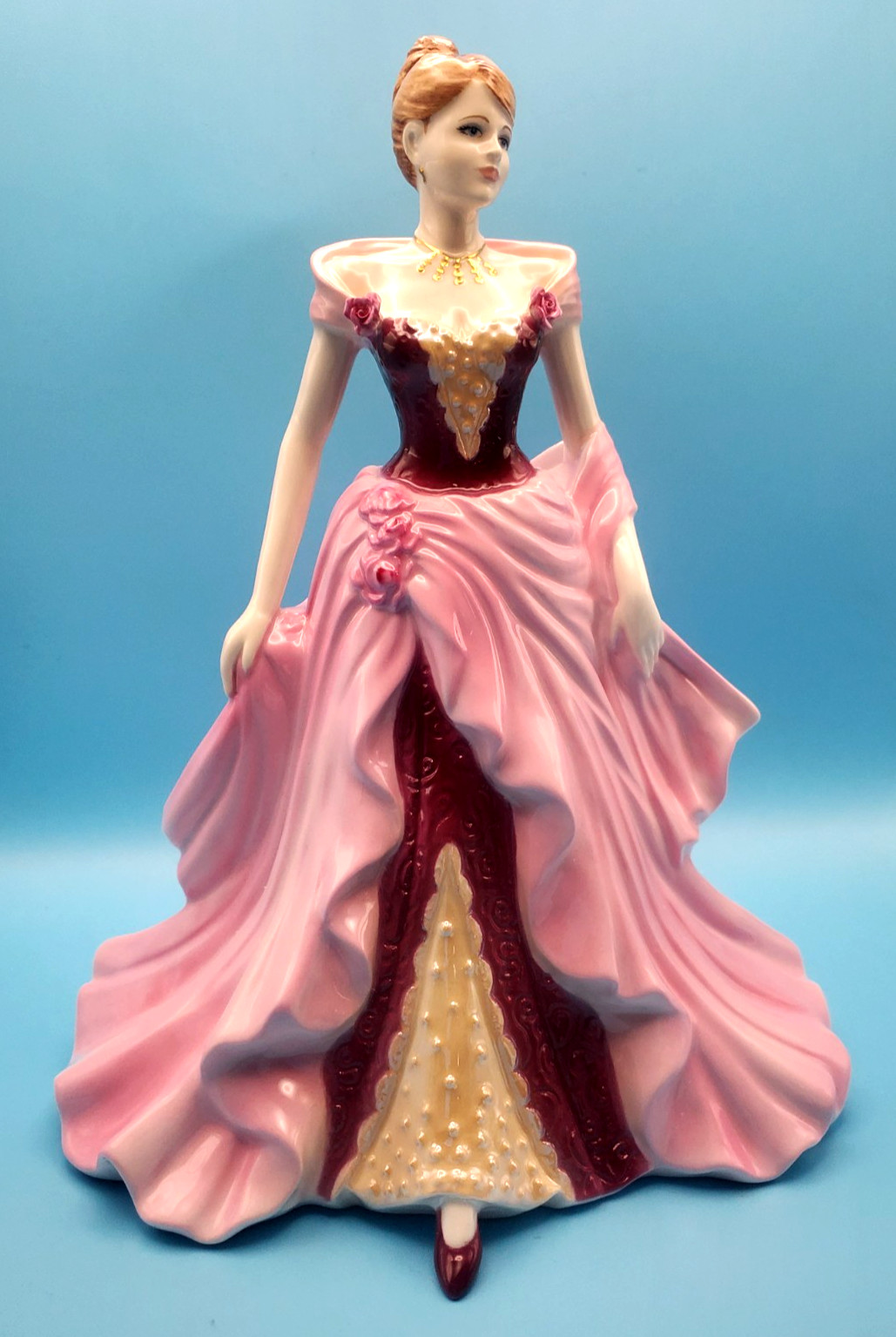 VINTAGE COALPORT LADIES OF FASHION 2005 FIGURINE FAY🌺(29)