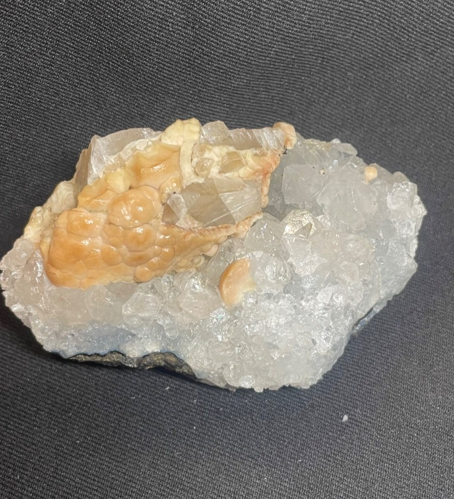 AWESOME RARE FLUORITE CRYSTAL IN APOPHYLLITE CRYSTAL IN MATRIX FORMATION