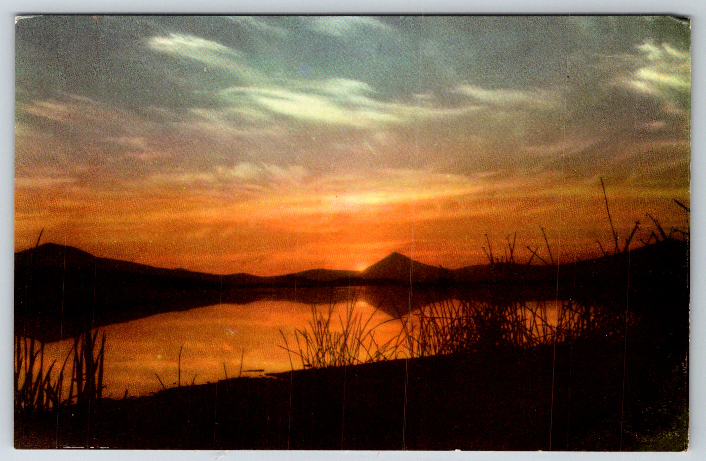 c1960s Upper Klamath Lake Oregon Sunset Scenic View Postcard