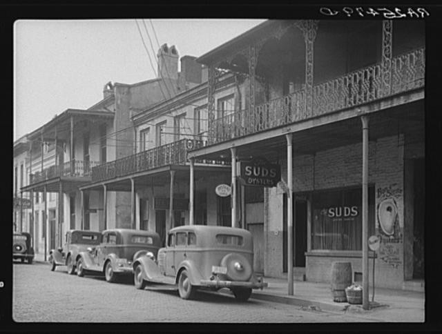 Mobile Alabama Street Scene 1930s SUDS Oyster Bar Cars Balcony Photos