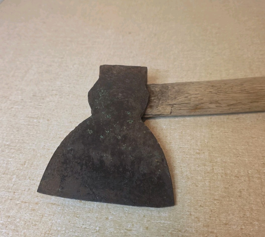VINTAGE CRAFTSMAN BROAD HATCHET 22\