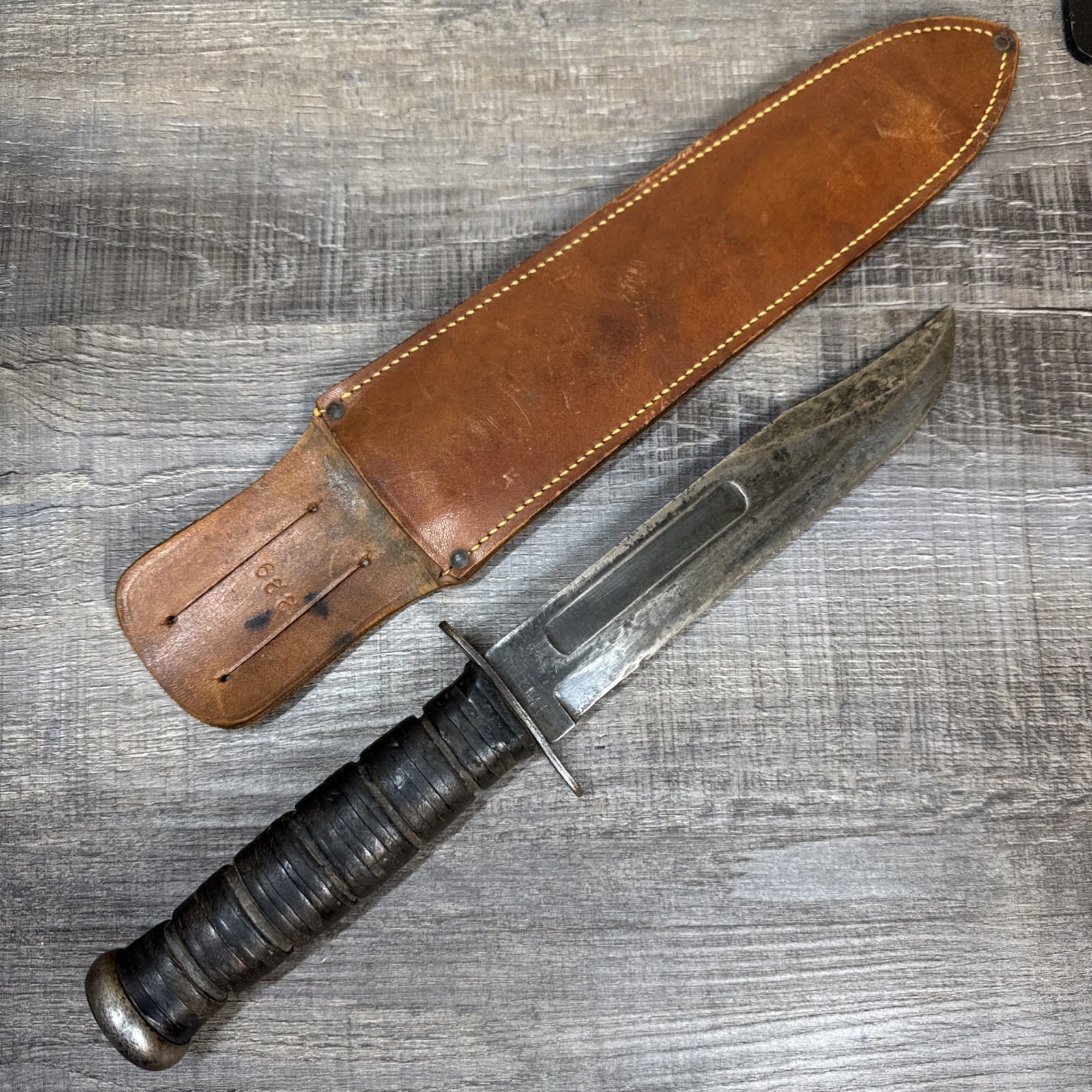 Vtg Early Kabar WW2 USMC US Marines Combat Fighting Knife Leather Sheath KA-BAR