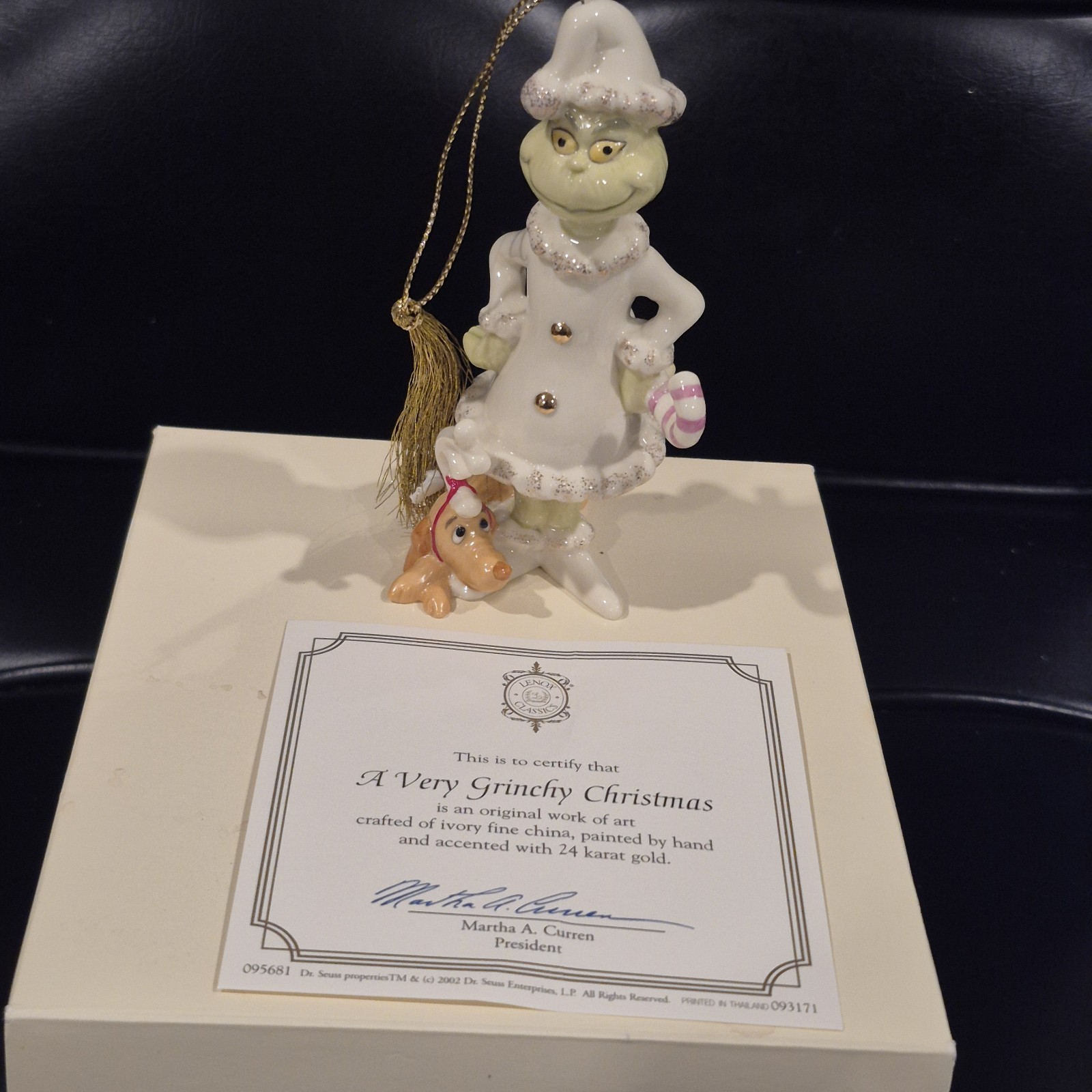 Lenox “ A Very Grinchy Christmas” Vintage 2000 24k Gold Trimmed Ornament