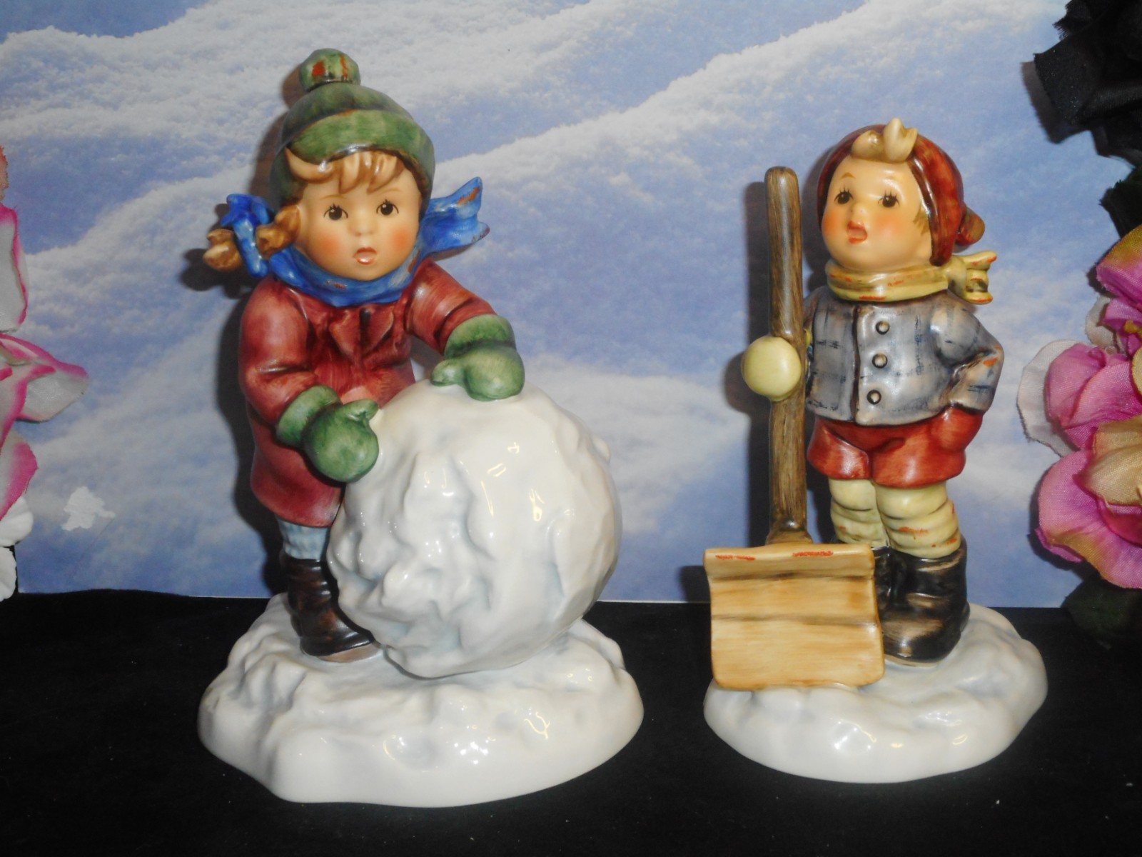 HUMMEL WINTER FIGURES 2035 FIRST SNOW w/SNOWBALL + 2036 LET IT SNOW w/SHOVEL MIB