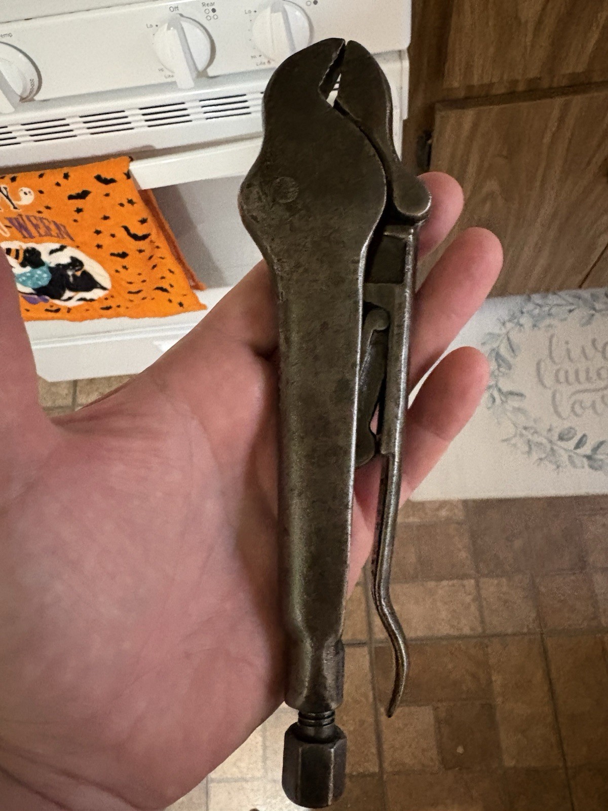 1924 Vise-Grip.\
