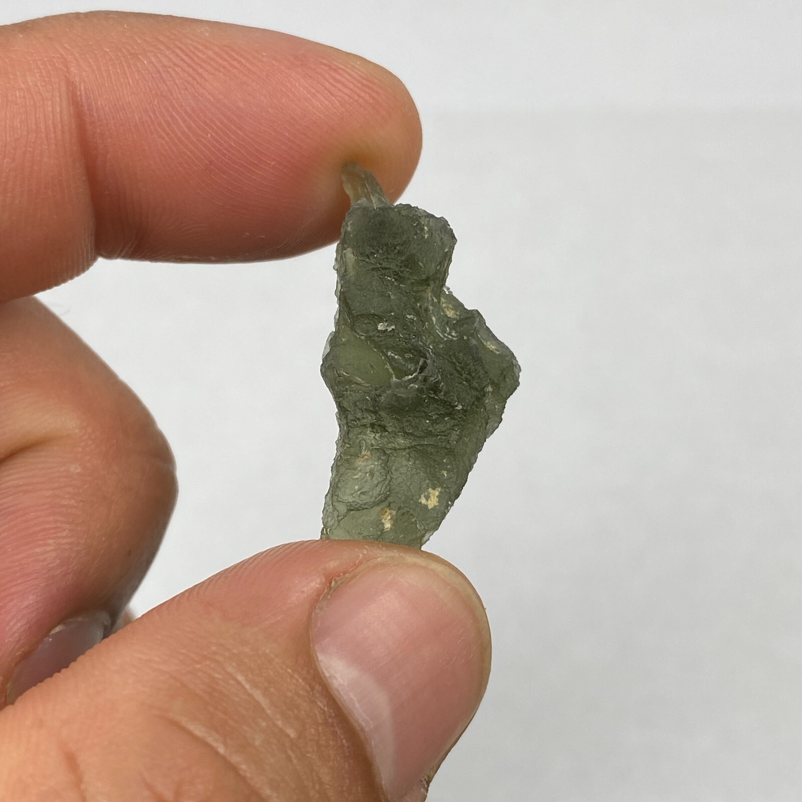 NATURAL GREEN MOLDAVITE PIECE - FROM CZECH REPUBLIC 12.70 Carats / 2.54 Grams