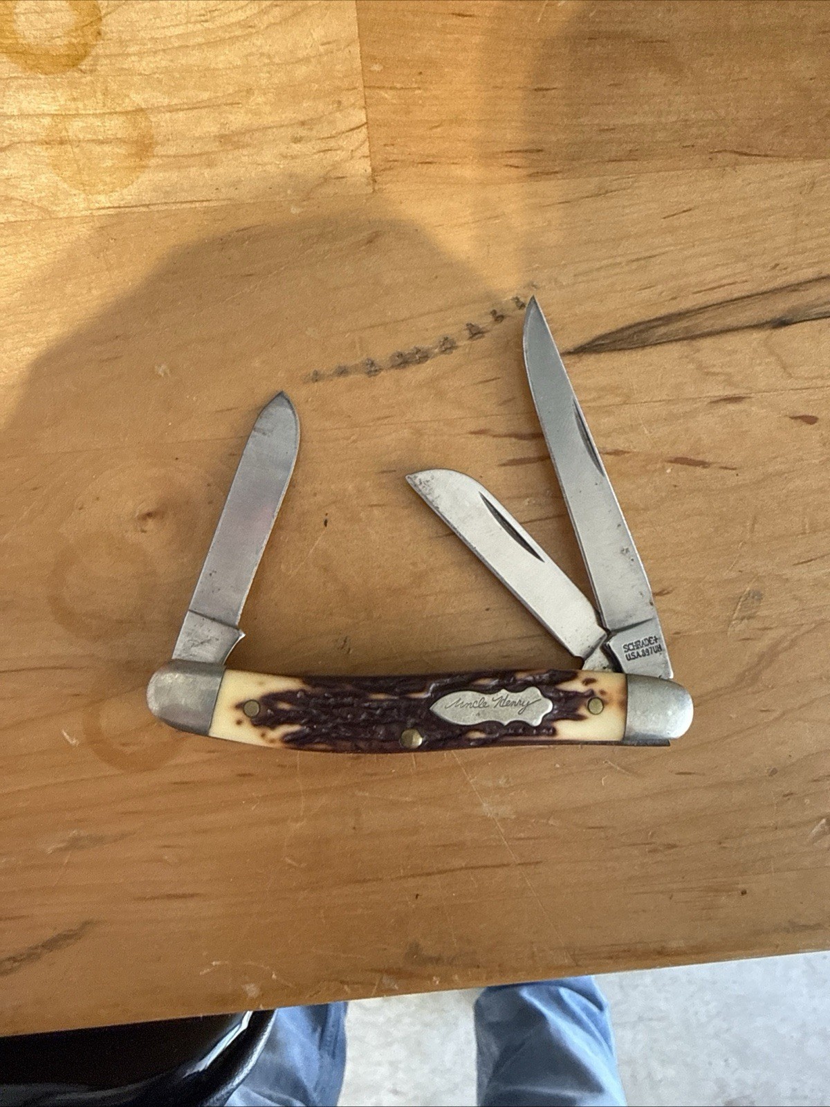 Schrade Uncle Henry 897UH Three Blade Folding Knife Made in The USA.