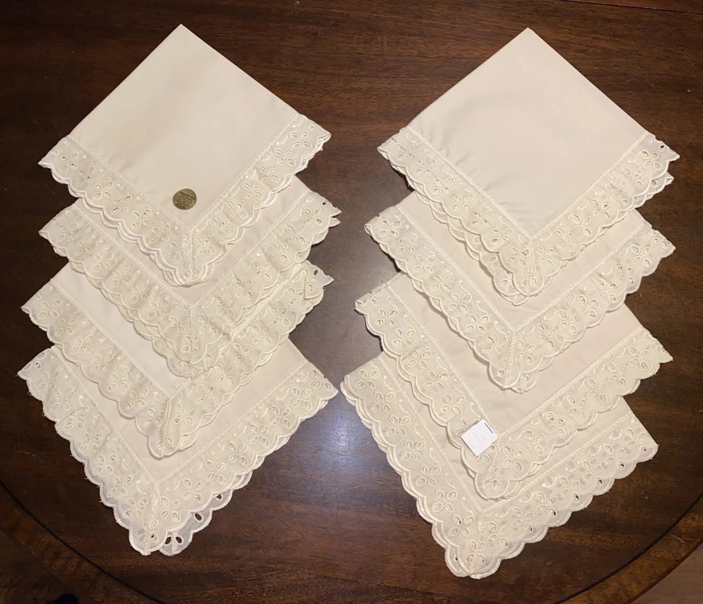 8 UNUSED Vintage Off White Napkins With Eyelet Lace Edge Poly Cotton 17 X 17 AA1