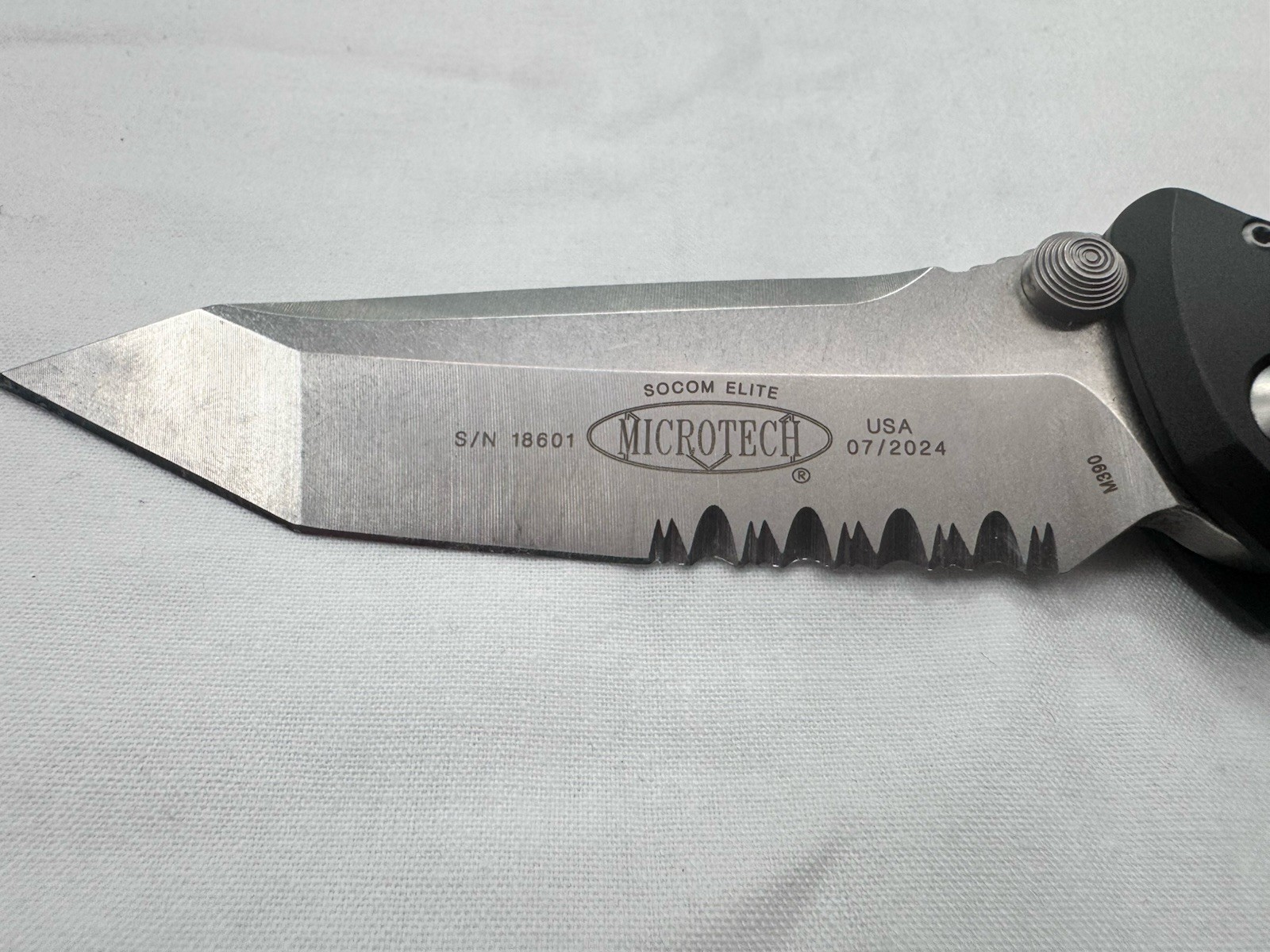Microtech SOCOM Elite 161-2T Manual Tanto M390 Partial Serrated