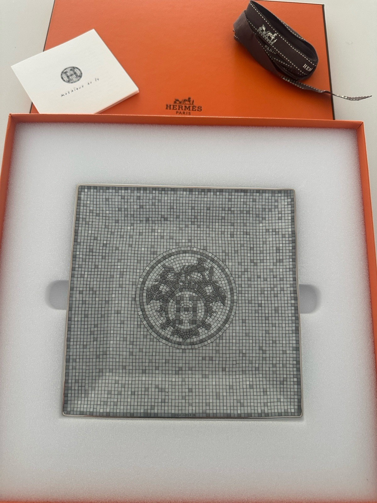 NEW Hermes Mosaique au 24 Platinum Square Plate Tray N°3 15cm Tableware with Box