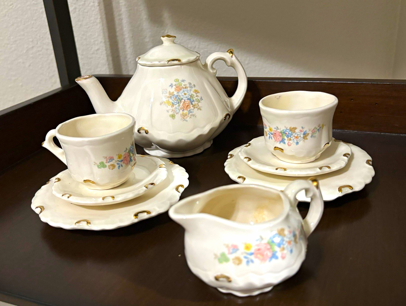Vintage Signed Shirley Studio Pottery Floral Tea Set Teapot Cups Saucers 9 Pc
