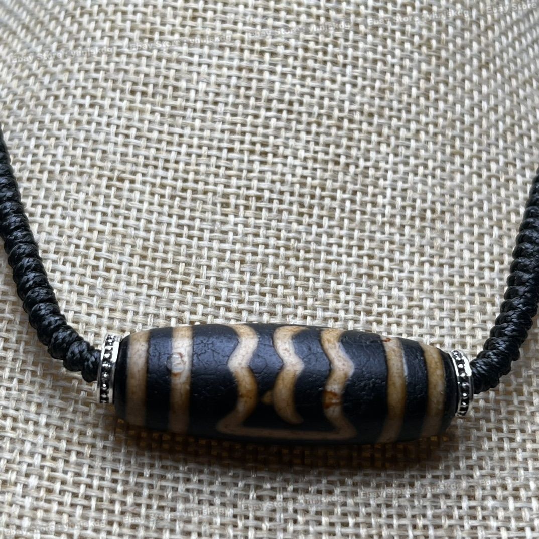 Tibetan Dzi Beads Necklace Vintage Pheonix Agate Pendant