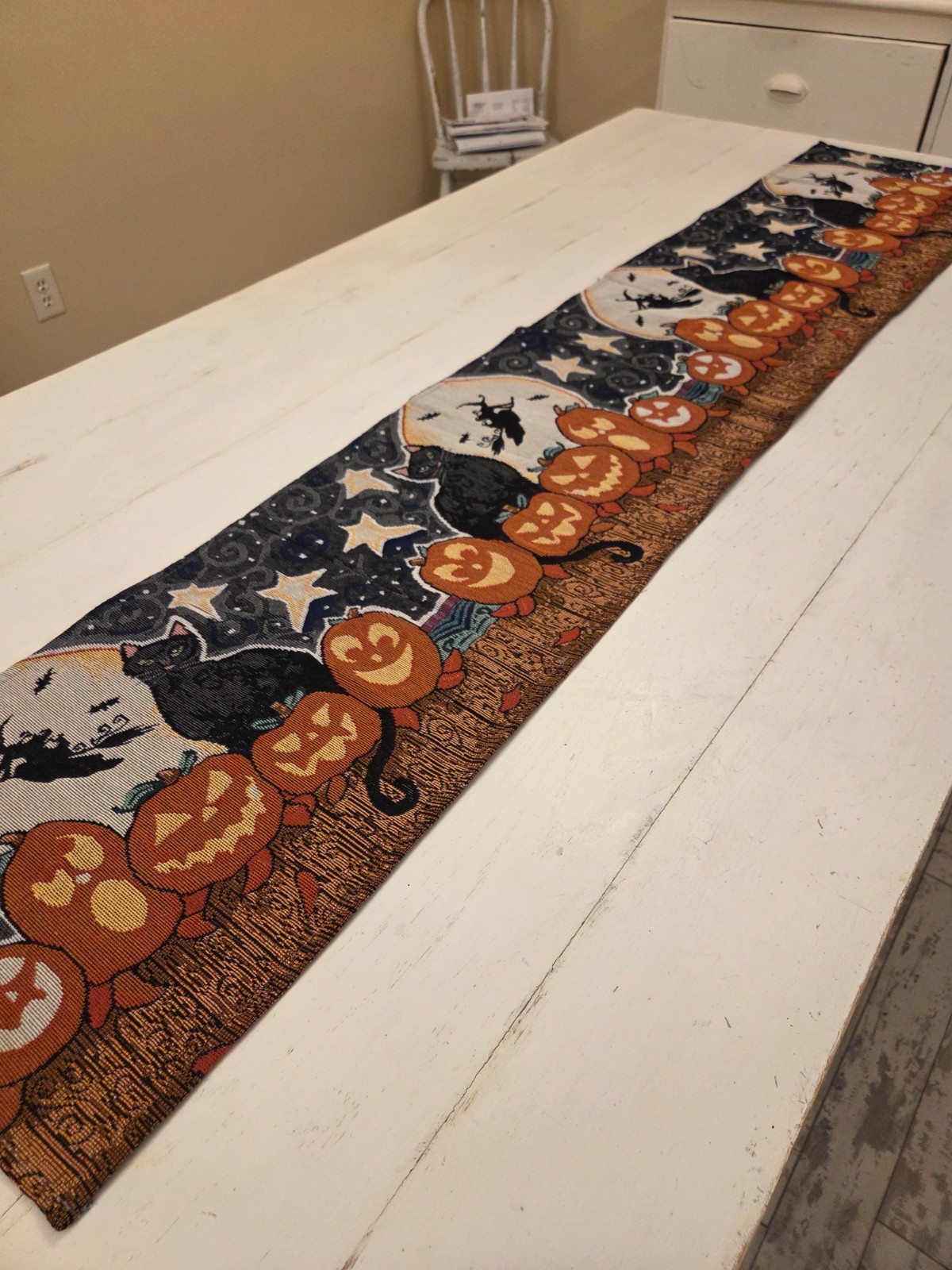 Vintage Halloween Black Cat Jack-o’-Lantern Witch Tapestry Table Runner Cloth