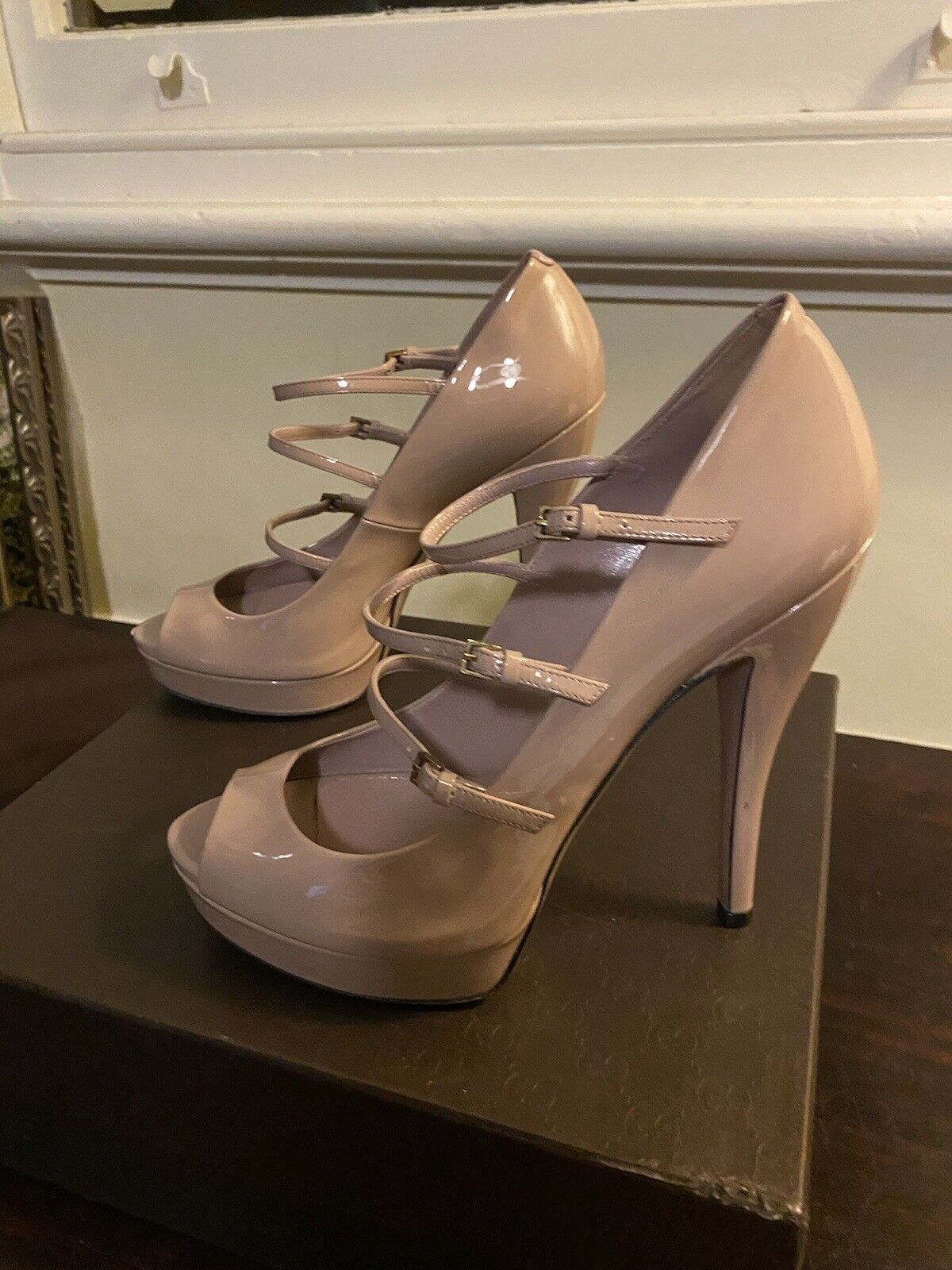 Gucci Vernice Crystal DK Cipria Peep Toe Platform Pumps Heels Shoes Pink S 39