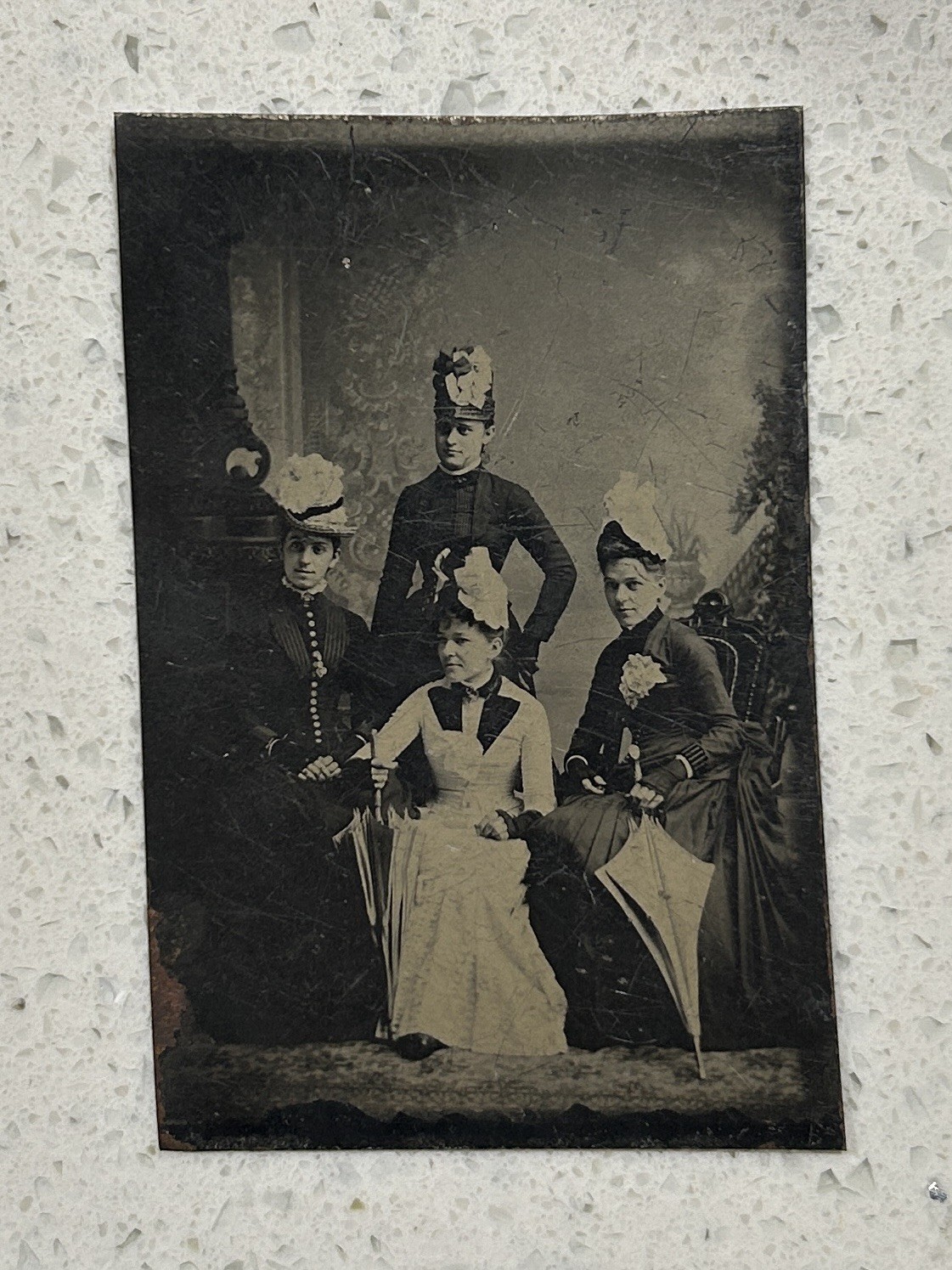Antique 1800s Tintype Photo 4 Victorian Women Hats Parasols Group Portrait